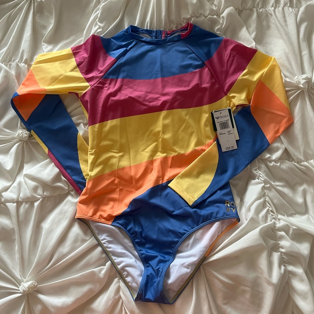 NWT Roxy onesie